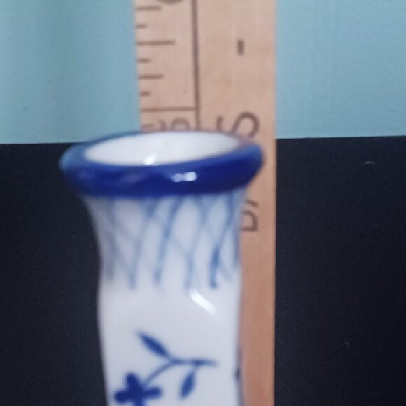 Pair of Vintage Cobalt Blue & White 5" Vases - Picture 5 of 5